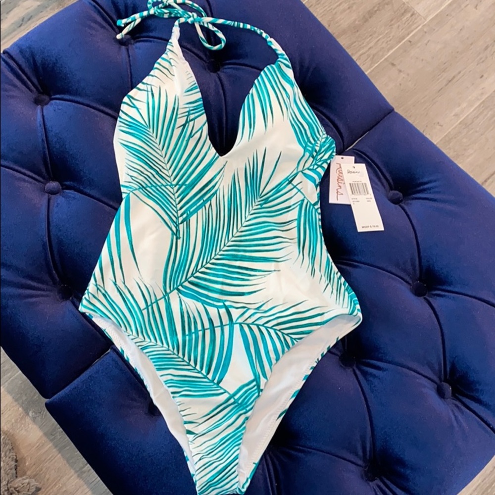 Raisins one piece swim suit size small Juniors